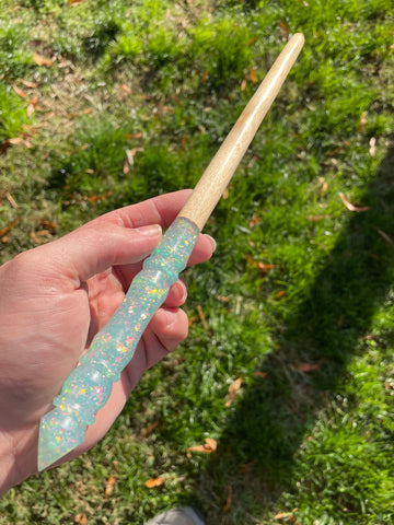 Ice Blue Glow wand - Wands of Winter 2022 - One of a Kind